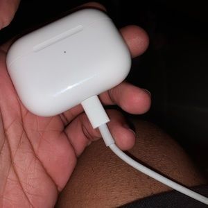 Air pods pros gen 2